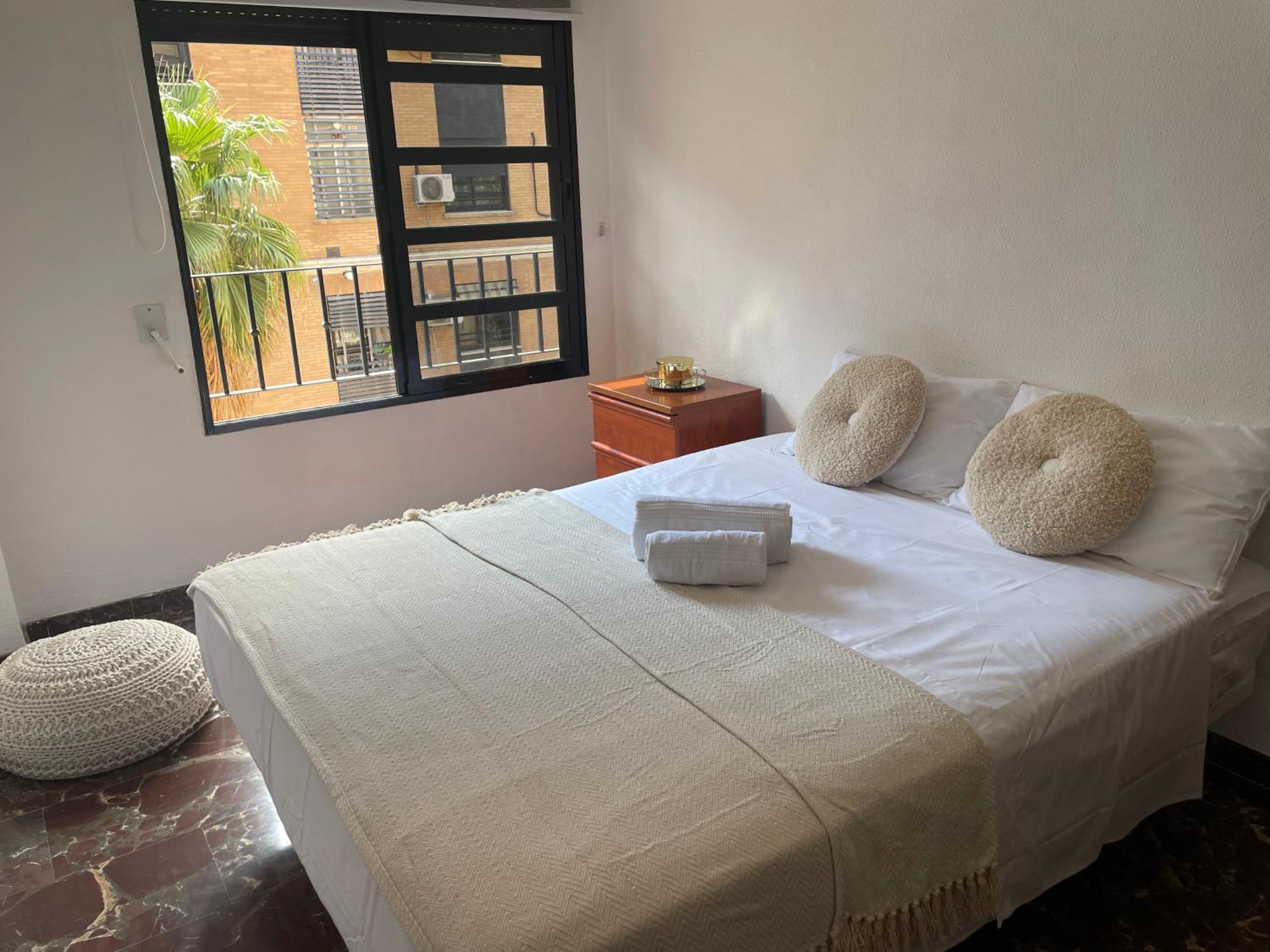 Habitacion Cerca Del Centro De Valencia Apartment Bagian luar foto